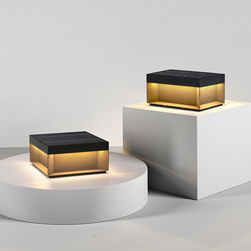 Vylno | Minimalistisk geometrisk søjle solcelledrevet udendørslampe