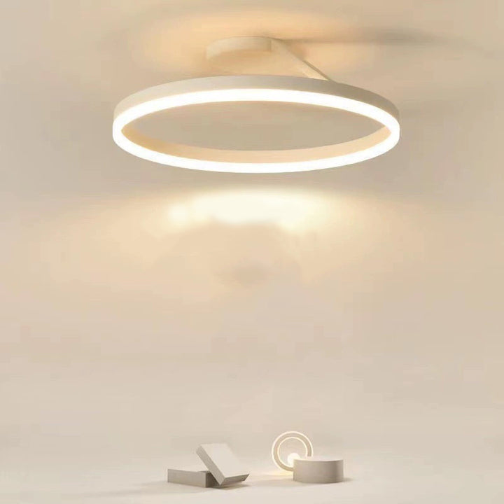 Aeris | Nordisk cirkulær metal flush mount loftslampe
