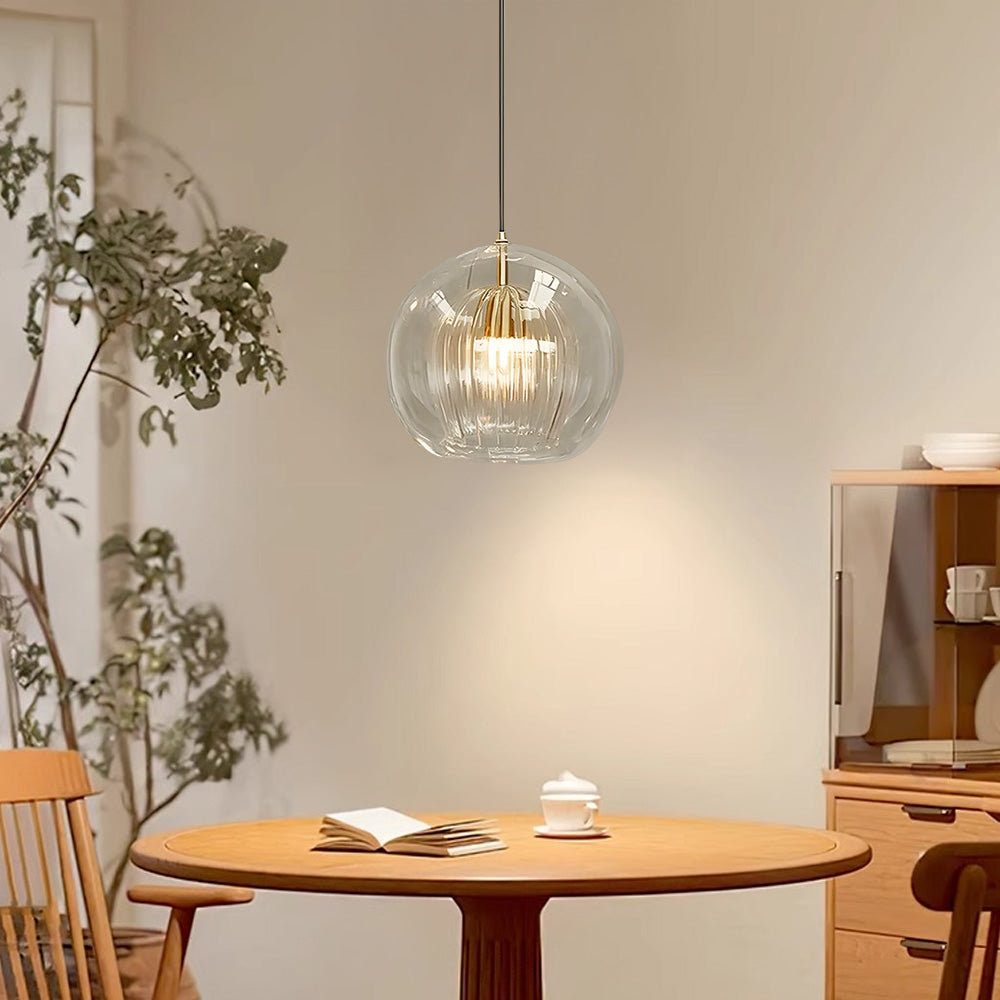 Orbia | Moderne ribbet kugledrop pendellampe