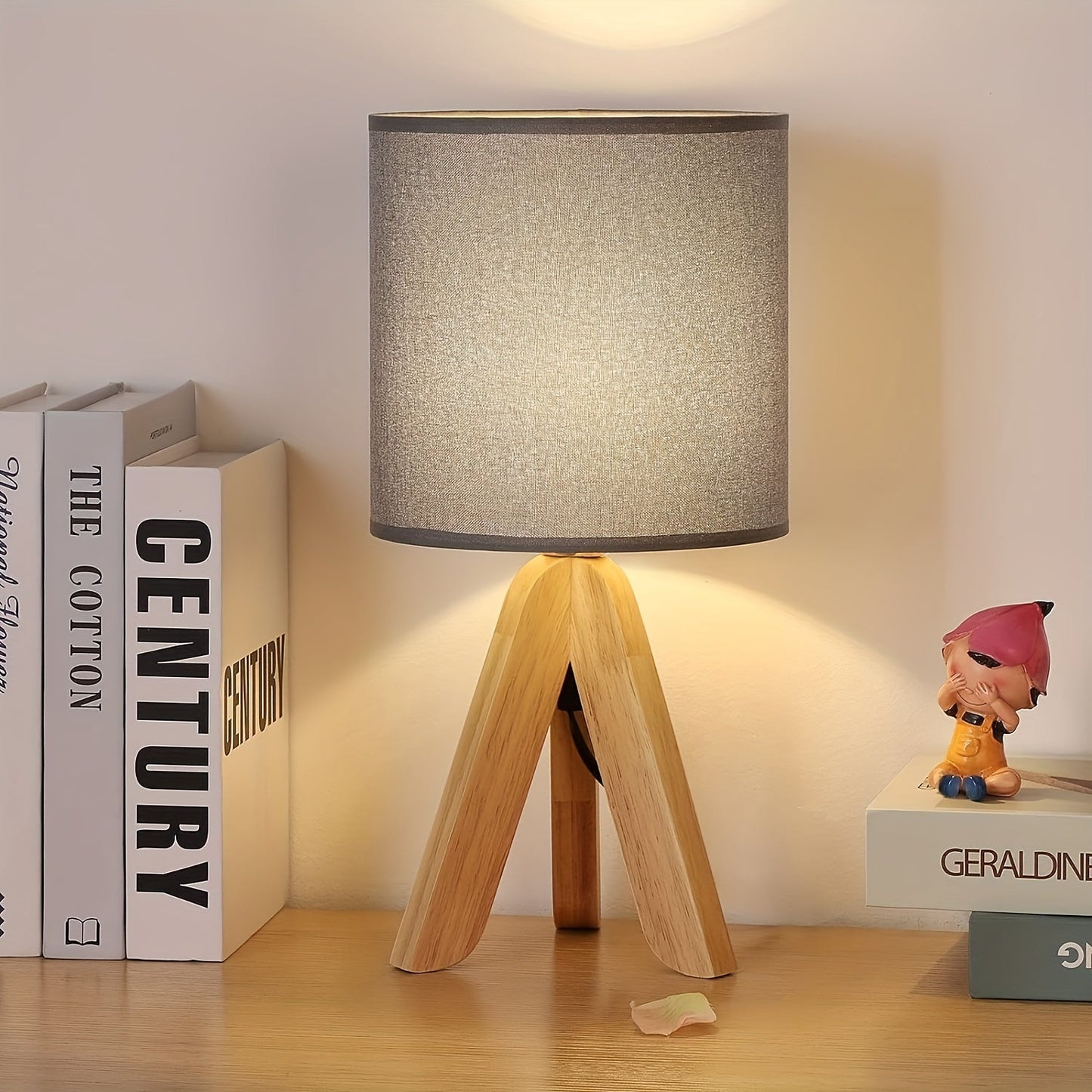Nordisk minimalistisk trætripod linnedskærm bordlampe
