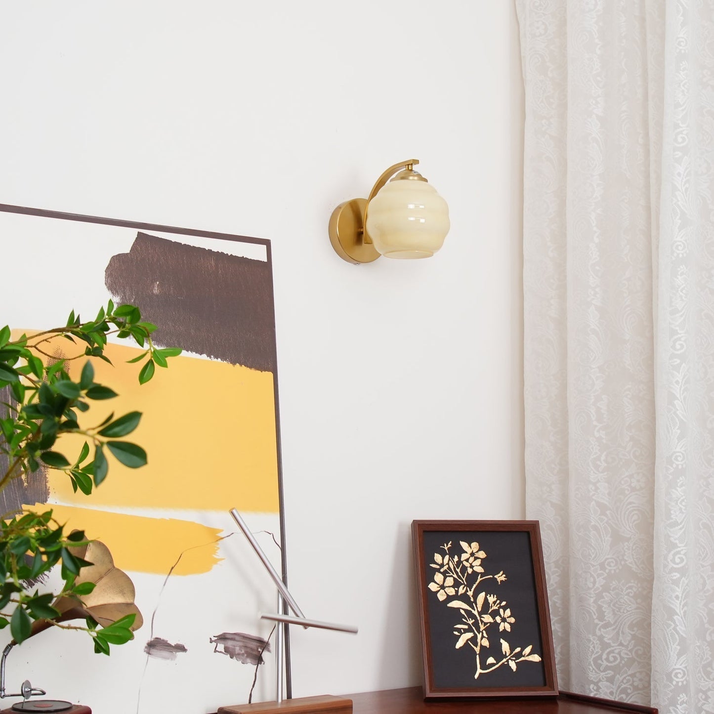 Thryndol | Ribbede glas kugle vintage væglampe