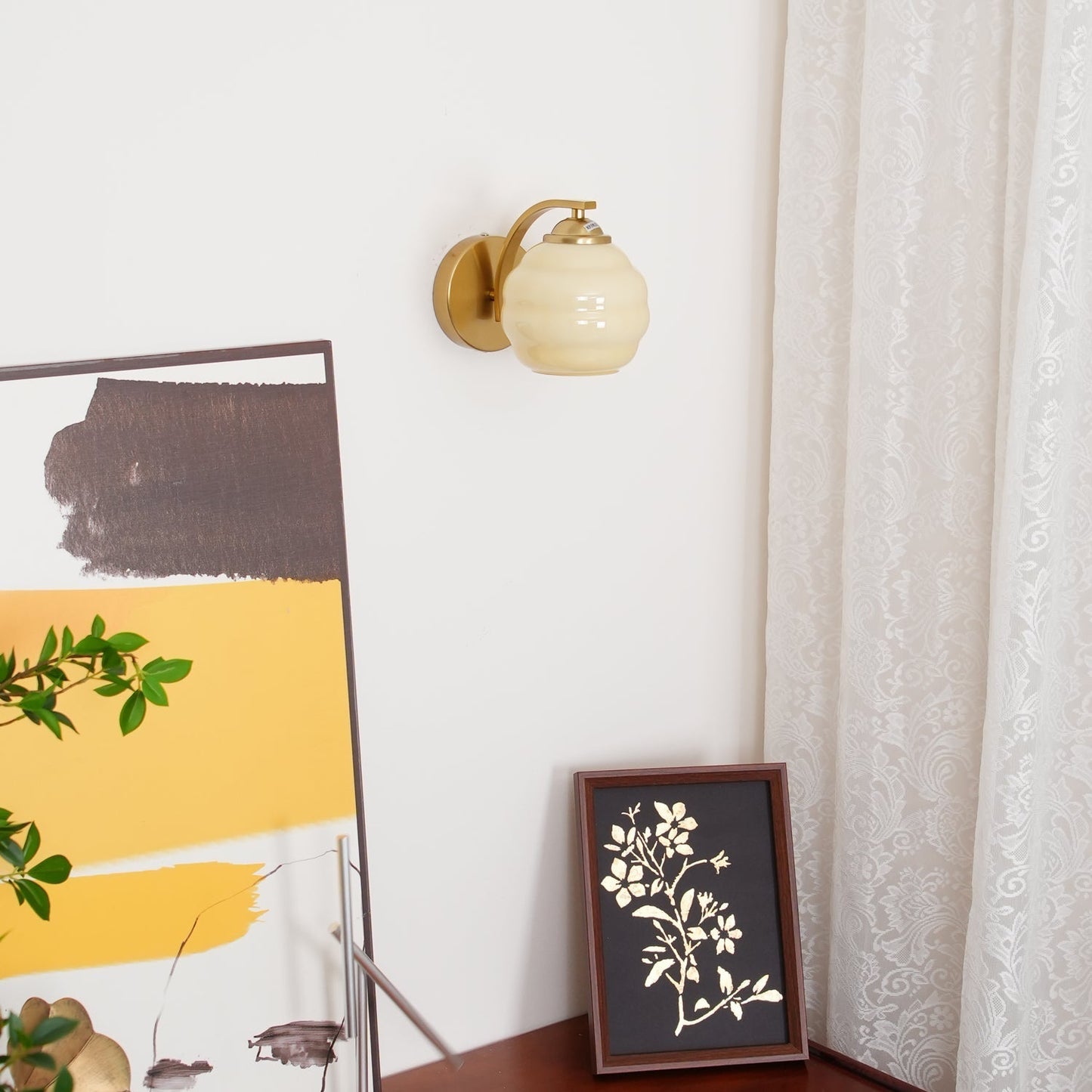 Thryndol | Ribbede glas kugle vintage væglampe