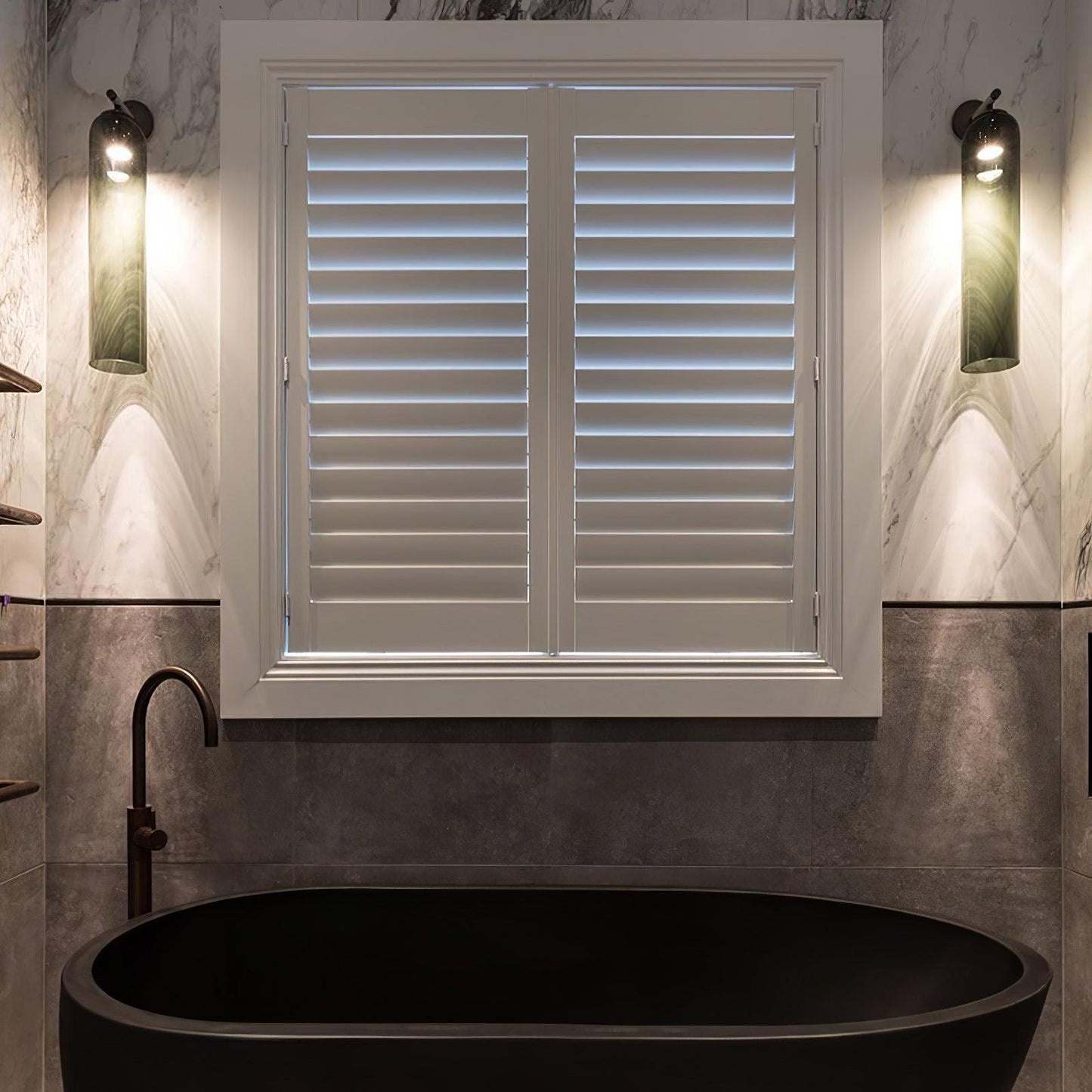 Luvia | Elegant cylindrisk art deco glas væglampe