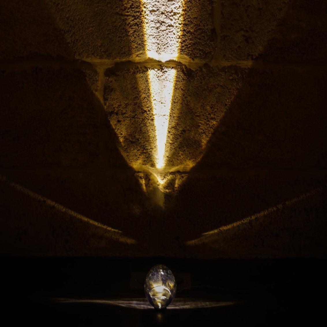 Vaelenoe | Skulpturel Oval Krystal Sten Bordlampe