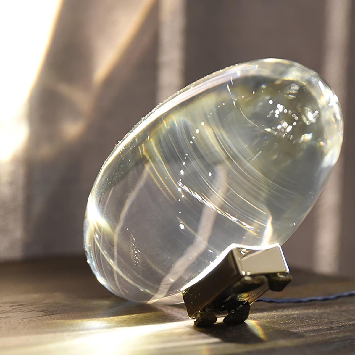 Vaelenoe | Skulpturel Oval Krystal Sten Bordlampe