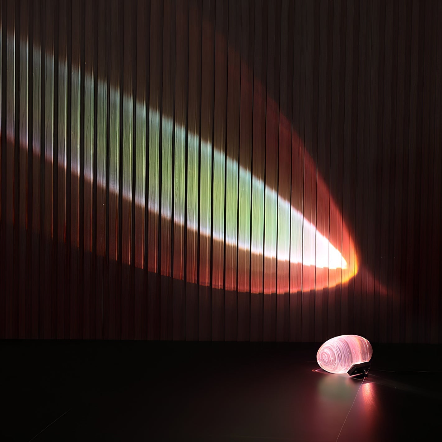 Vaelenoe | Skulpturel Oval Krystal Sten Bordlampe