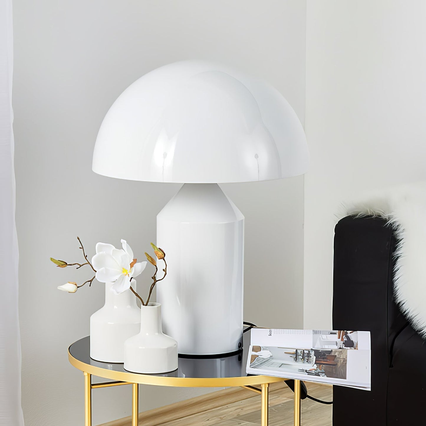 Zonthara | Avantgarde geometrisk skulpturel silhuet metal bordlampe