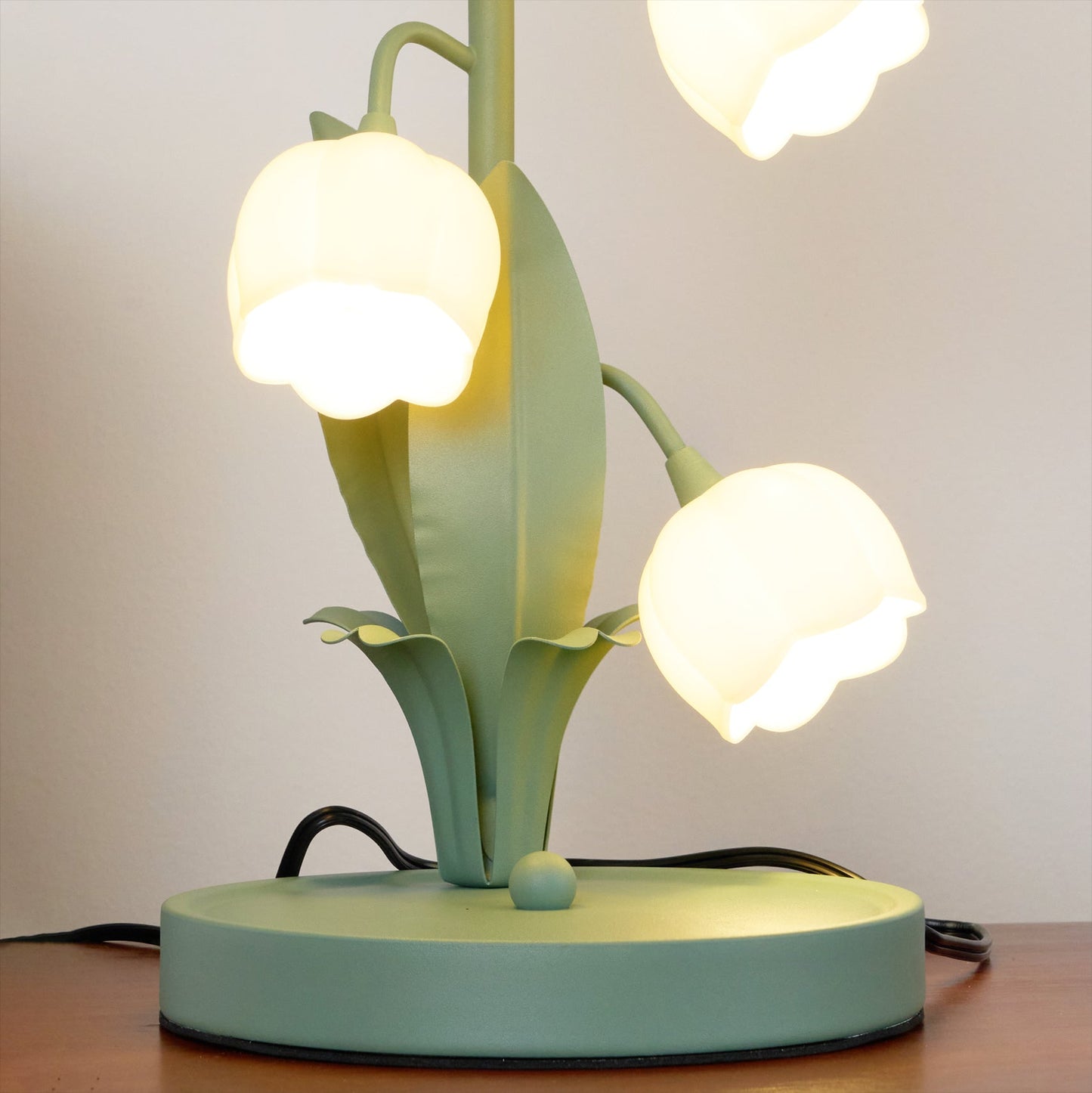 Tulipanformet Orchid Blomstret Bordlampe