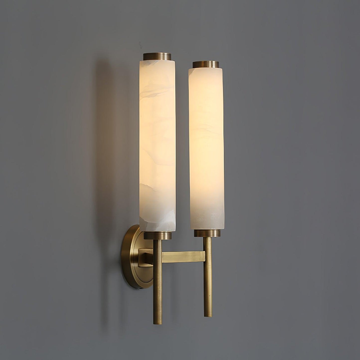 Kelsorim | Geometrisk minimalistisk alabaster cylinder væglampe