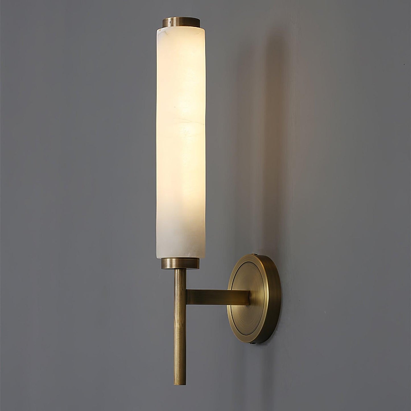 Kelsorim | Geometrisk minimalistisk alabaster cylinder væglampe