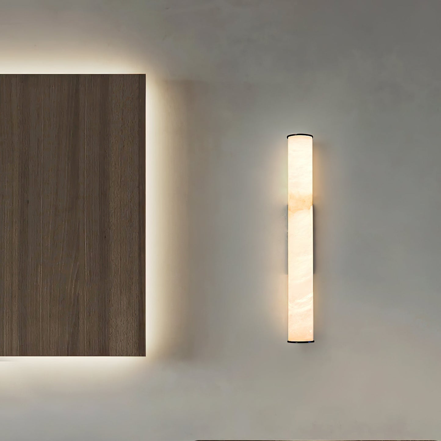 Aristhos | Minimalistisk lineær alabast og messing væglampe