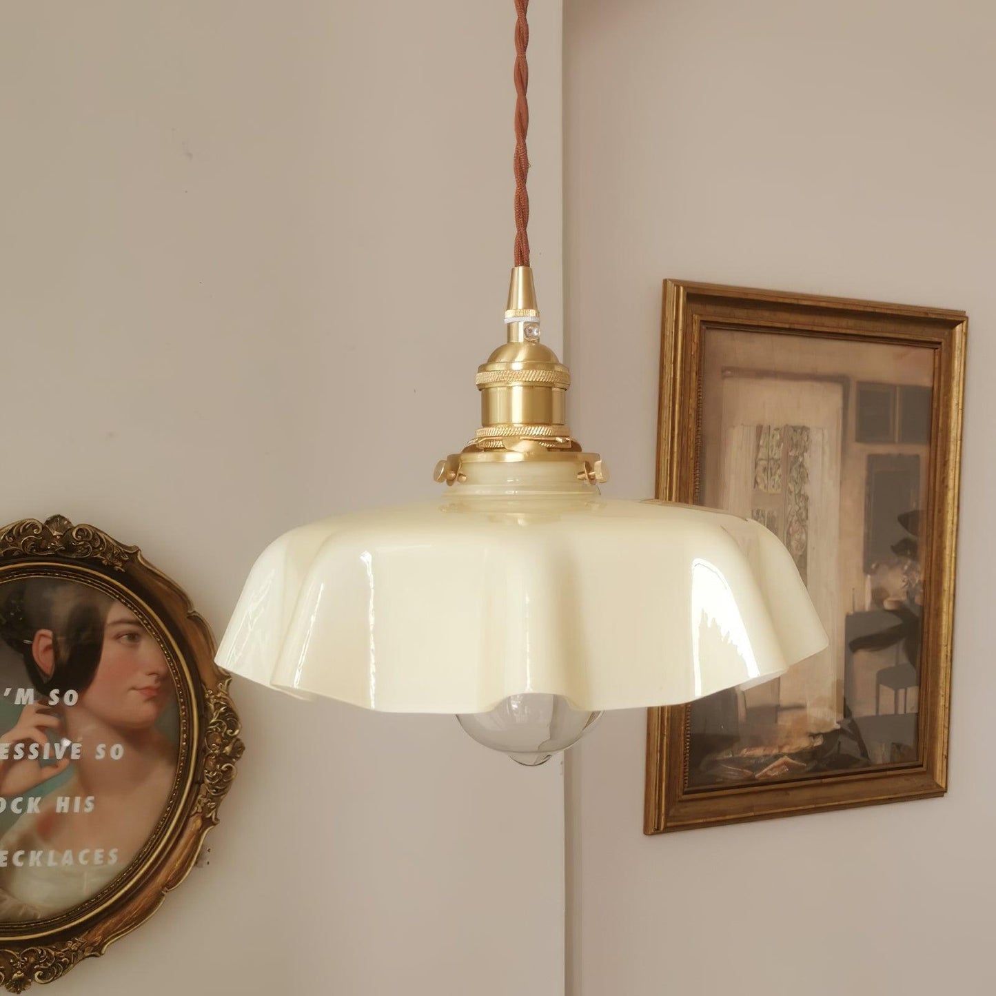 Kelvarna | Vintage plisseret glas fløjl pendellampe