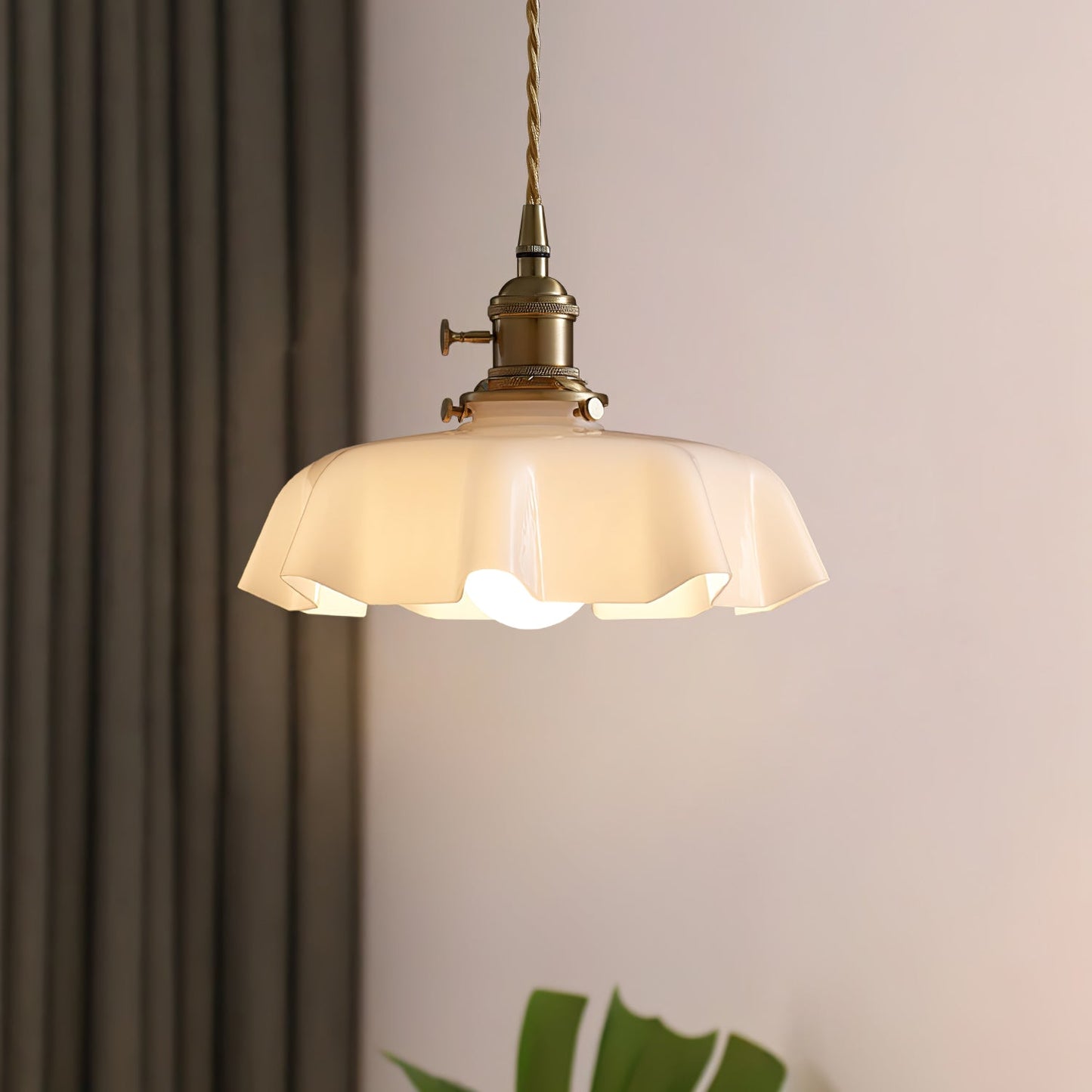 Kelvarna | Vintage plisseret glas fløjl pendellampe
