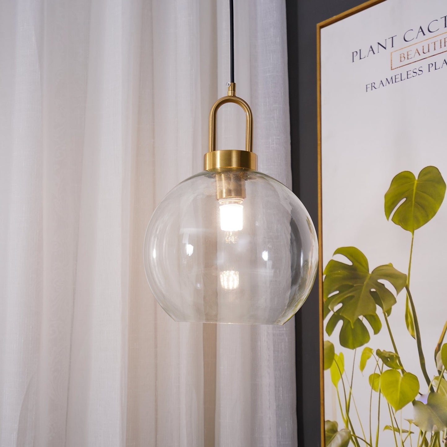 Kyntara | Moderne asymmetrisk elliptisk glas pendellampe