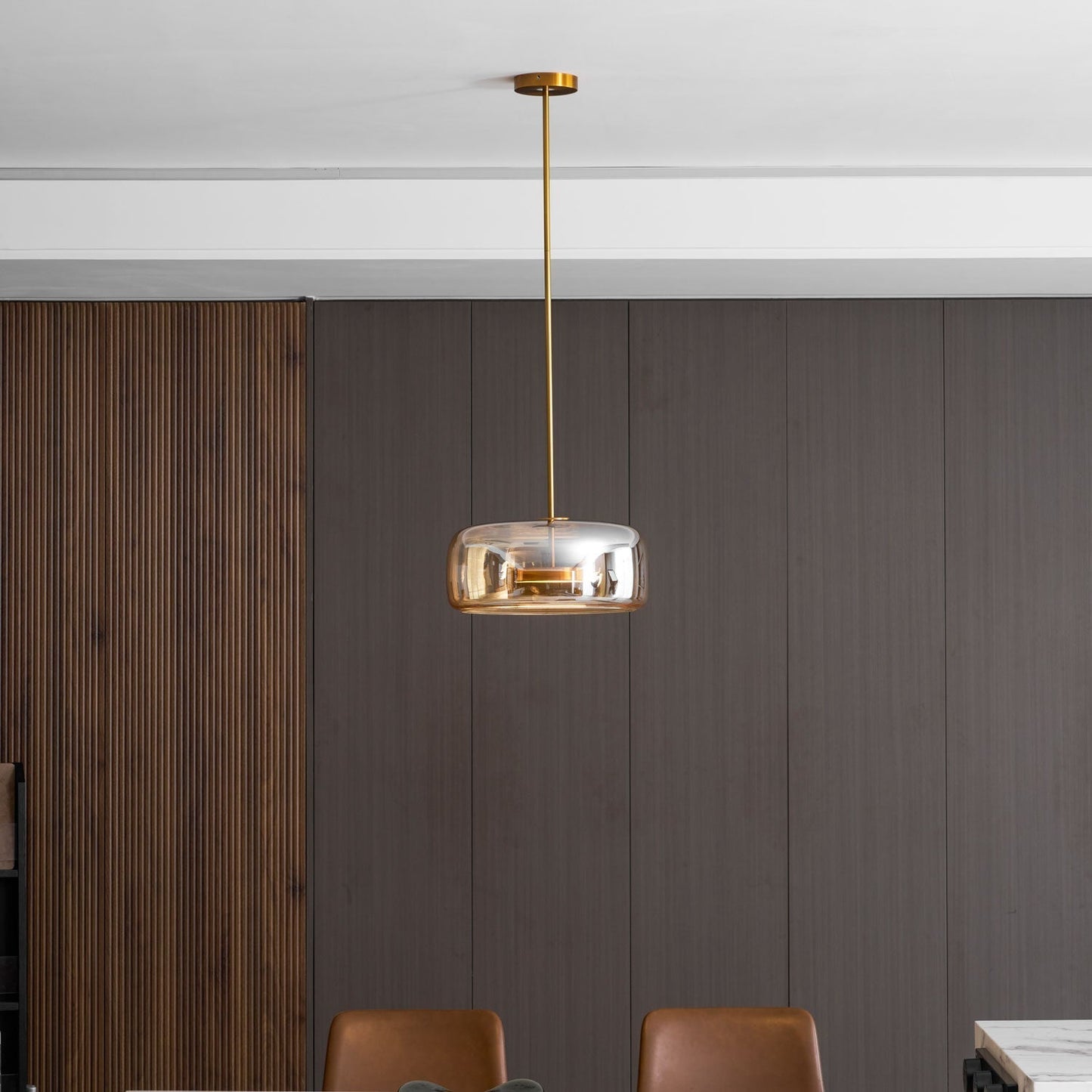 Orionth | Geometrisk Skulpturel Håndblæst Glas Kugle Pendellampe