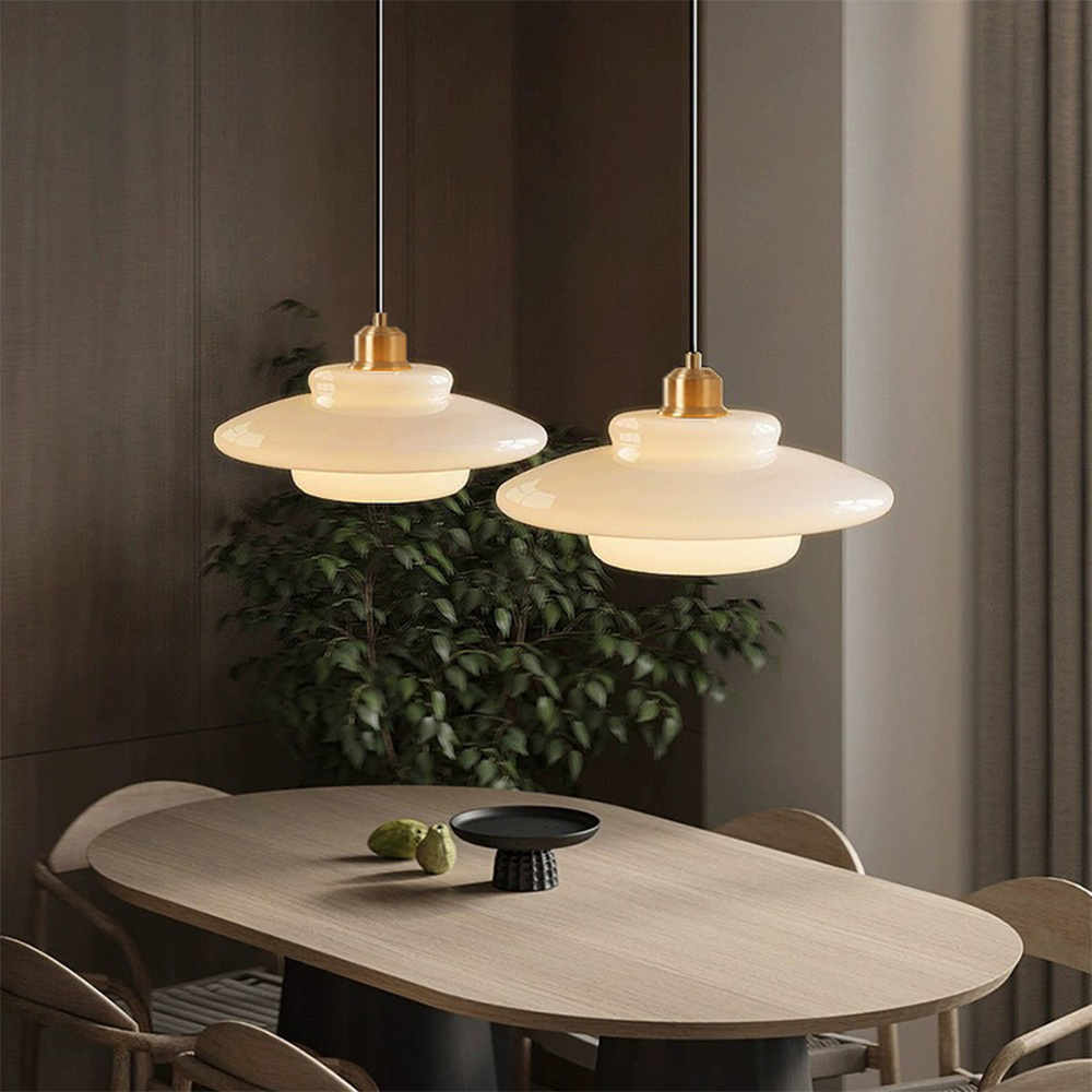 Vellum | Nordisk lagdelt opak glas drop pendellampe