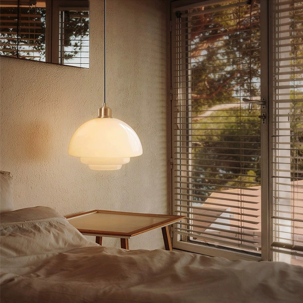 Vellum | Nordisk lagdelt opak glas drop pendellampe