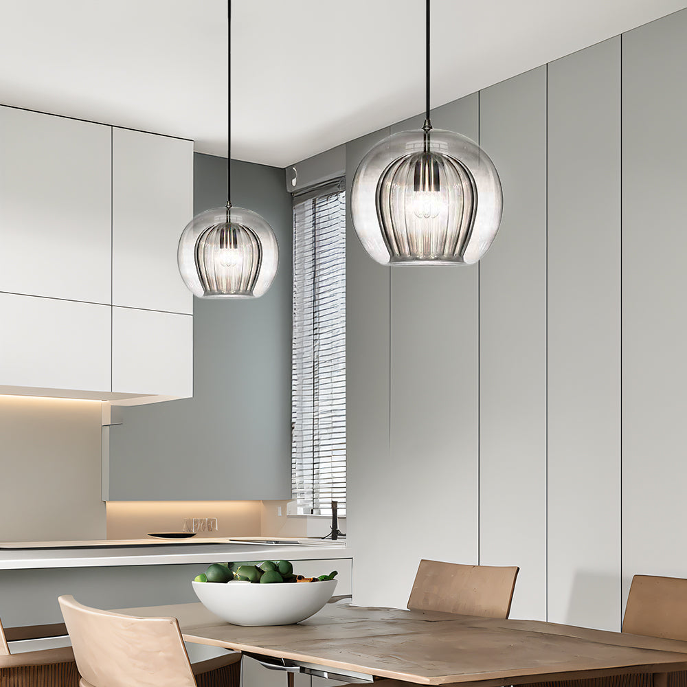 Orbia | Moderne ribbet kugledrop pendellampe