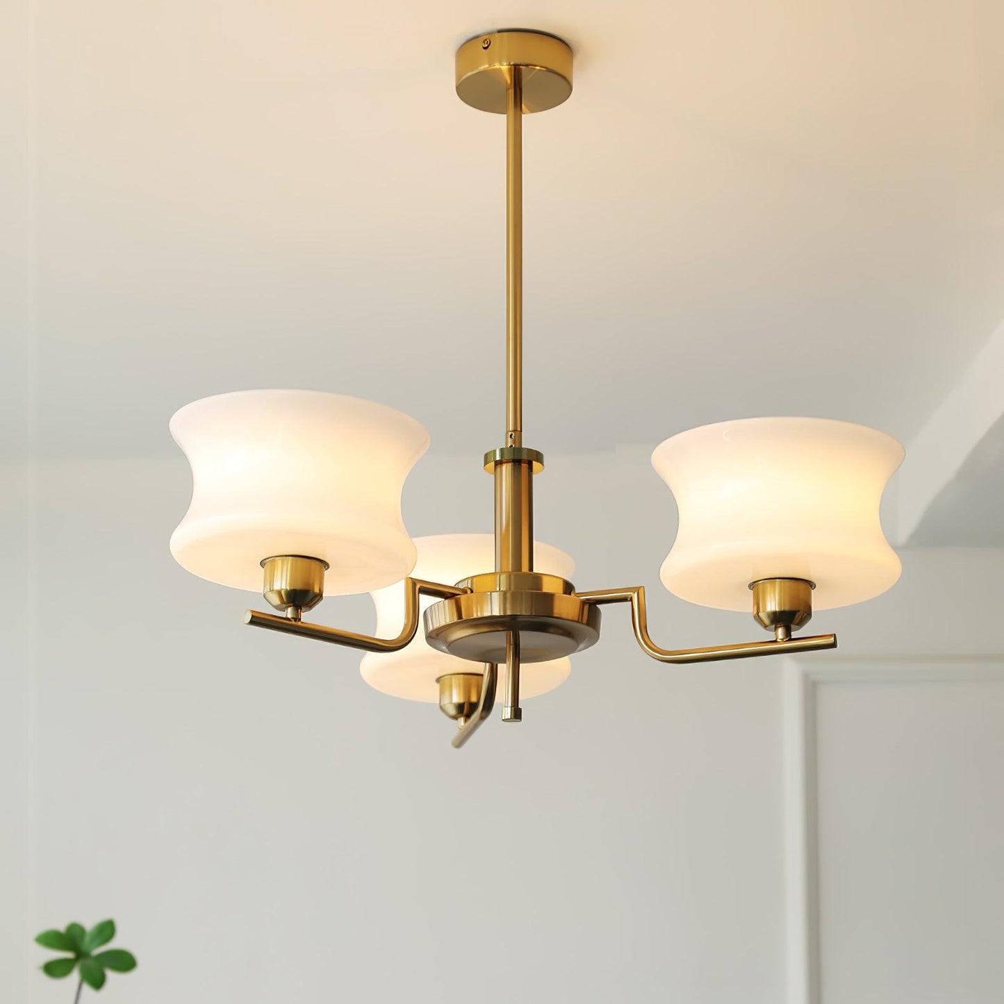 Kendroma | Antik-inspireret buet globus glas loftslampe