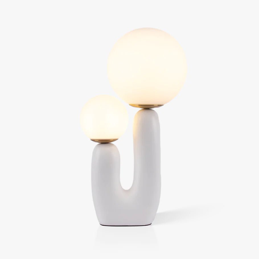 Corisande | Avantgarde rå skulpturel glas kugle bordlampe