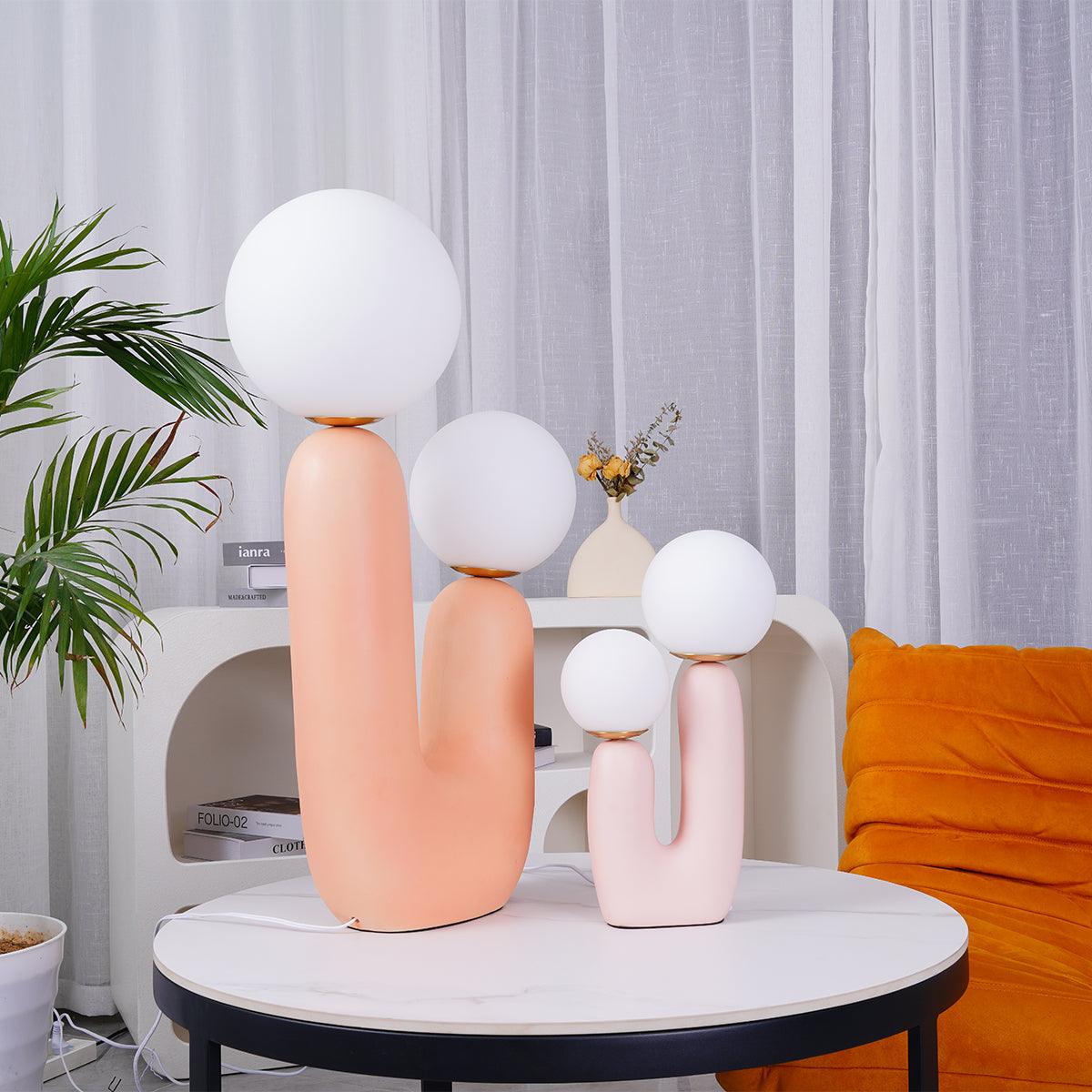 Corisande | Avantgarde rå skulpturel glas kugle bordlampe
