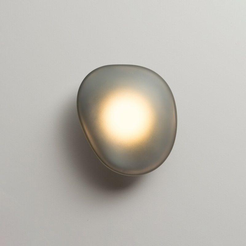 Caldrion | Håndblæst glas sten væglampe