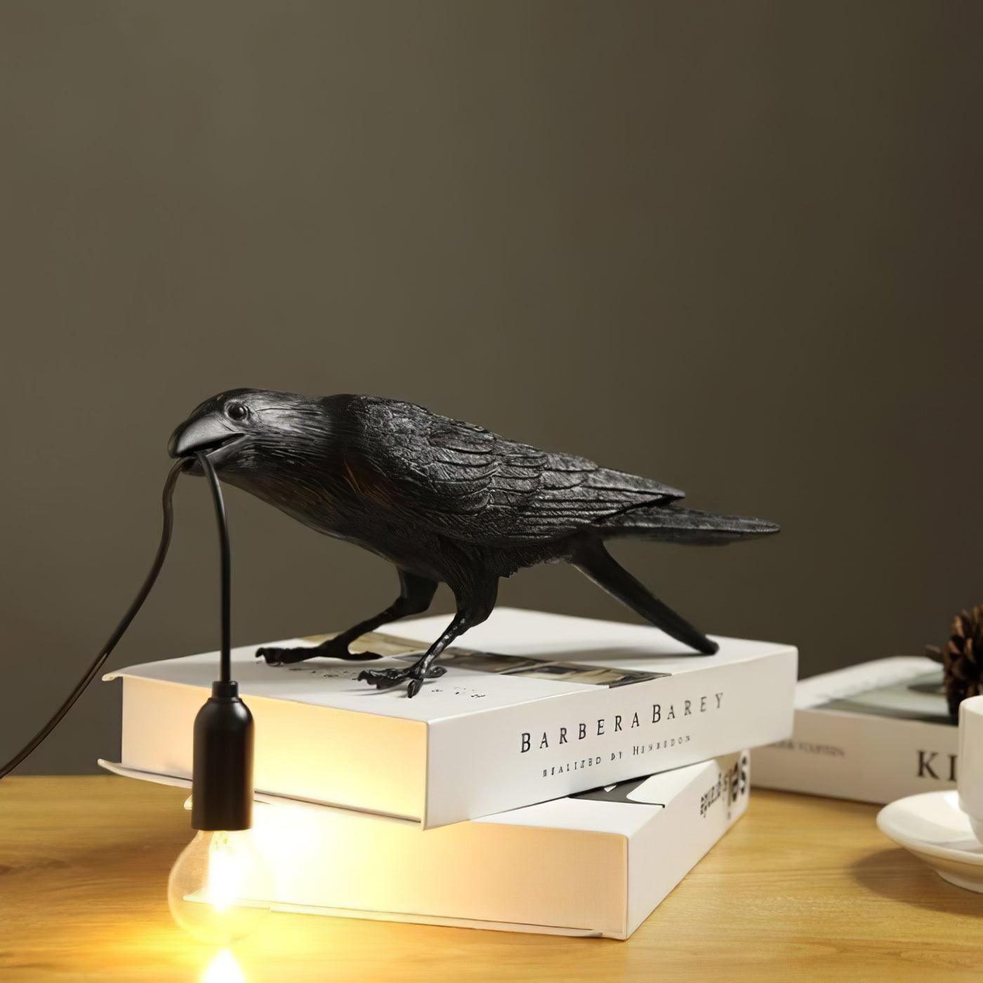 Bristhow | Gotisk Skulpturel Fuglekrage Bordlampe