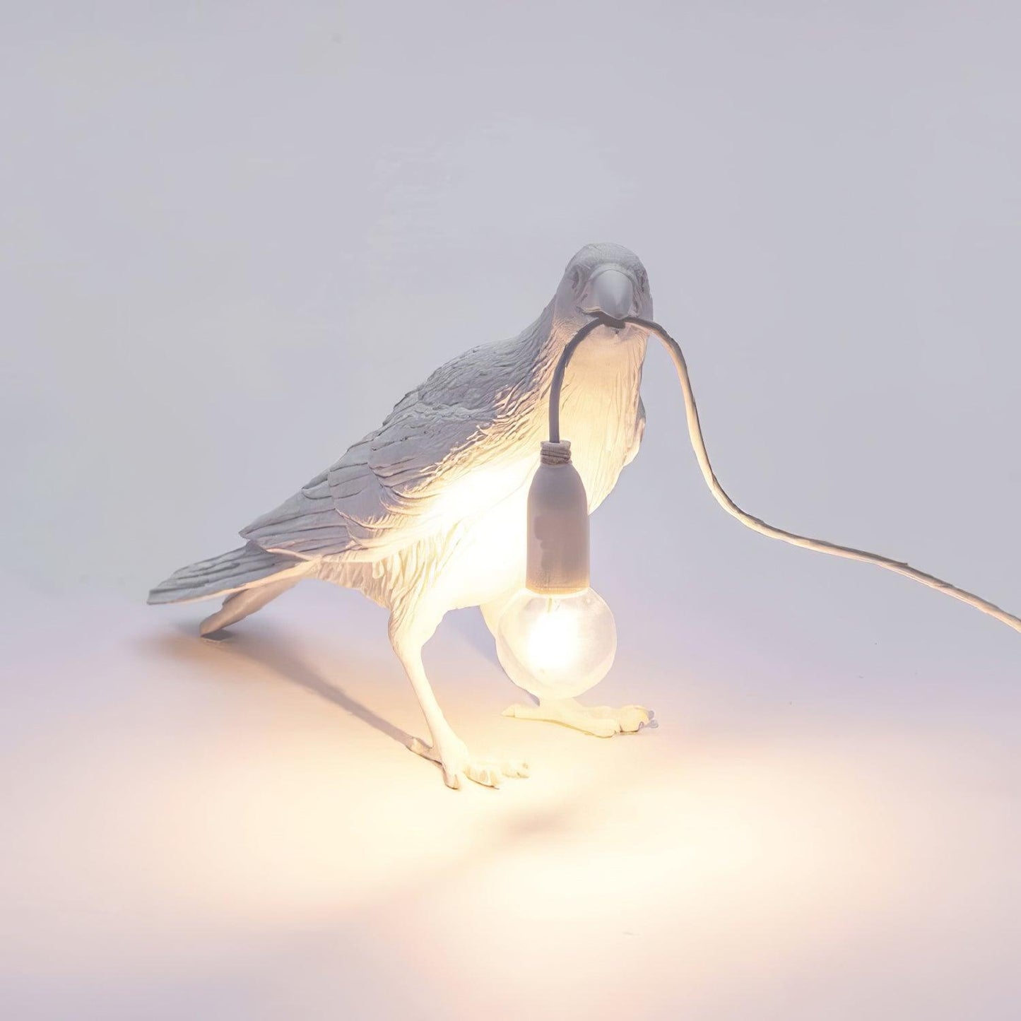 Bristhow | Gotisk Skulpturel Fuglekrage Bordlampe