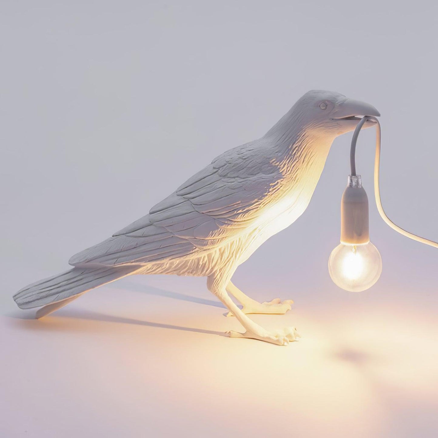 Bristhow | Gotisk Skulpturel Fuglekrage Bordlampe