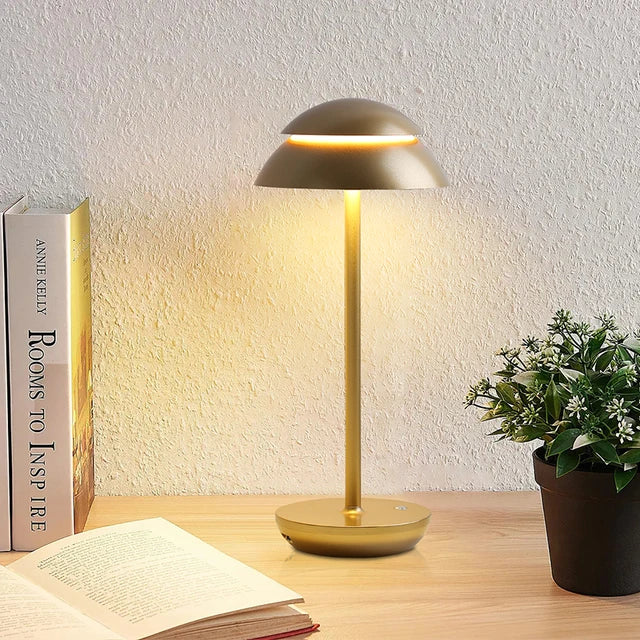 Skulpturel kuppel skærm trådløs aluminium genopladelig bordlampe