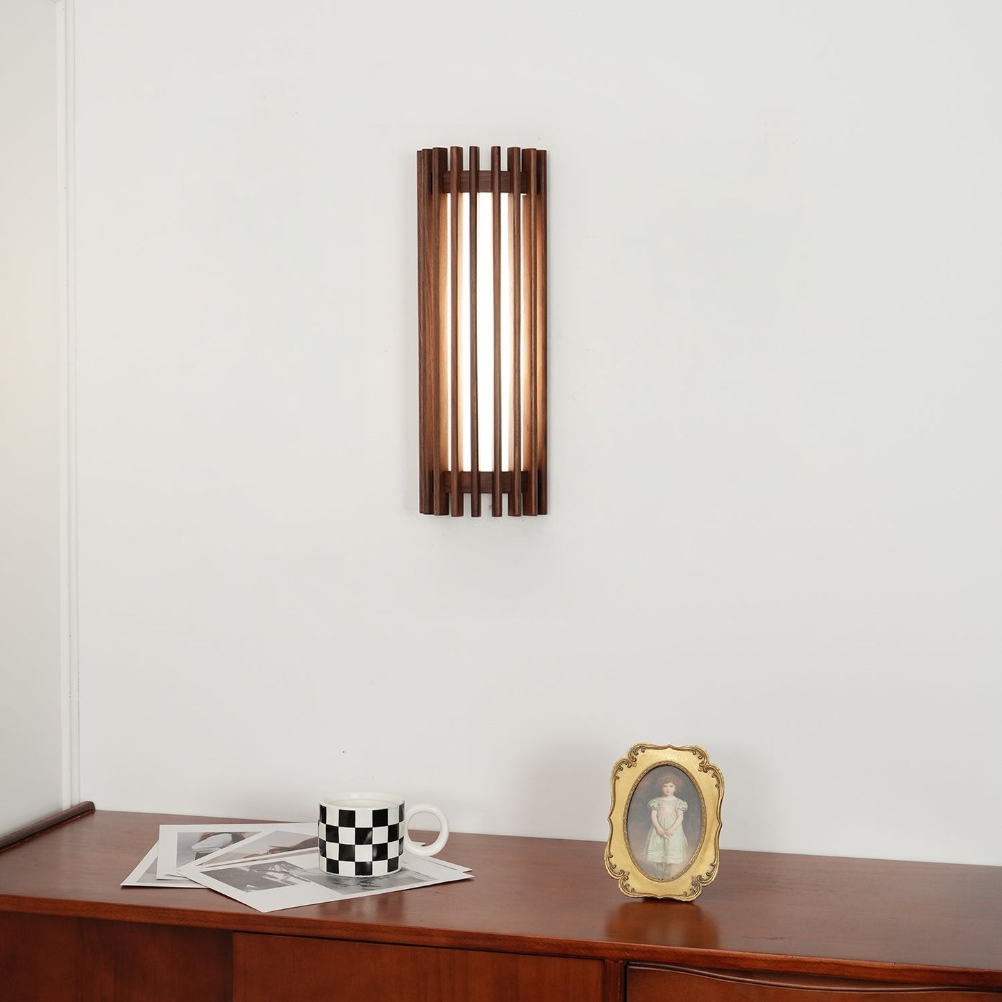 Arbor | Minimalistisk naturlig træstruktur væglampe