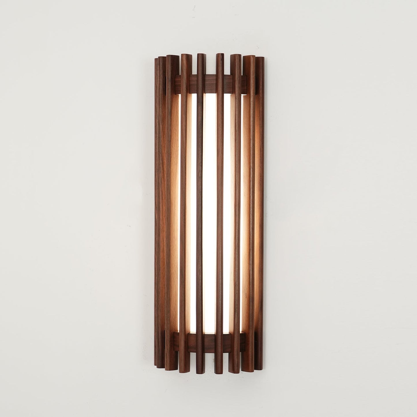 Arbor | Minimalistisk naturlig træstruktur væglampe