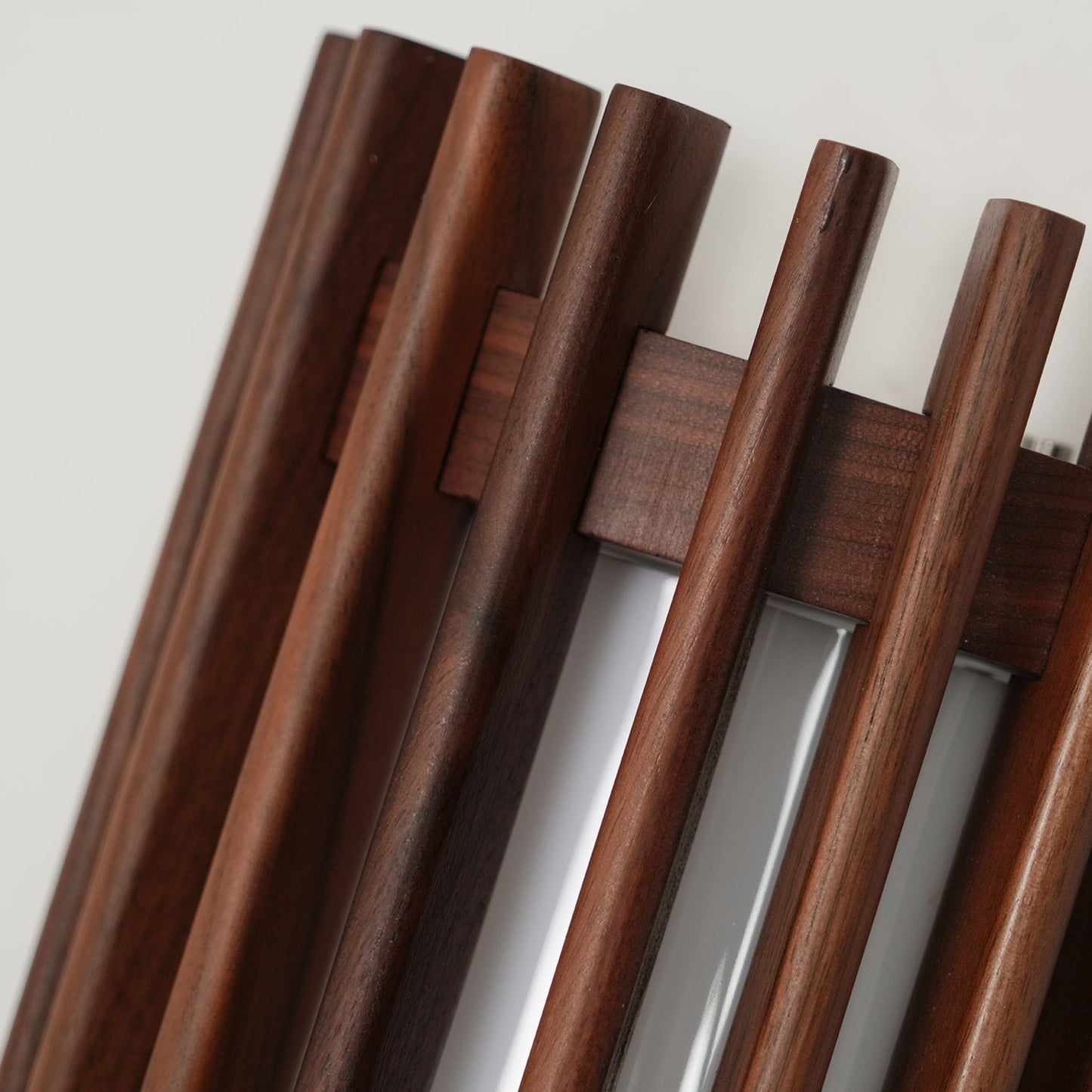Arbor | Minimalistisk naturlig træstruktur væglampe