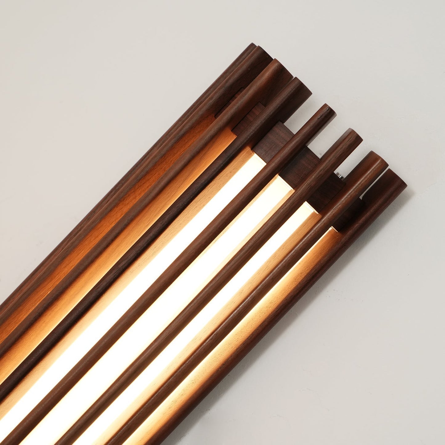Arbor | Minimalistisk naturlig træstruktur væglampe