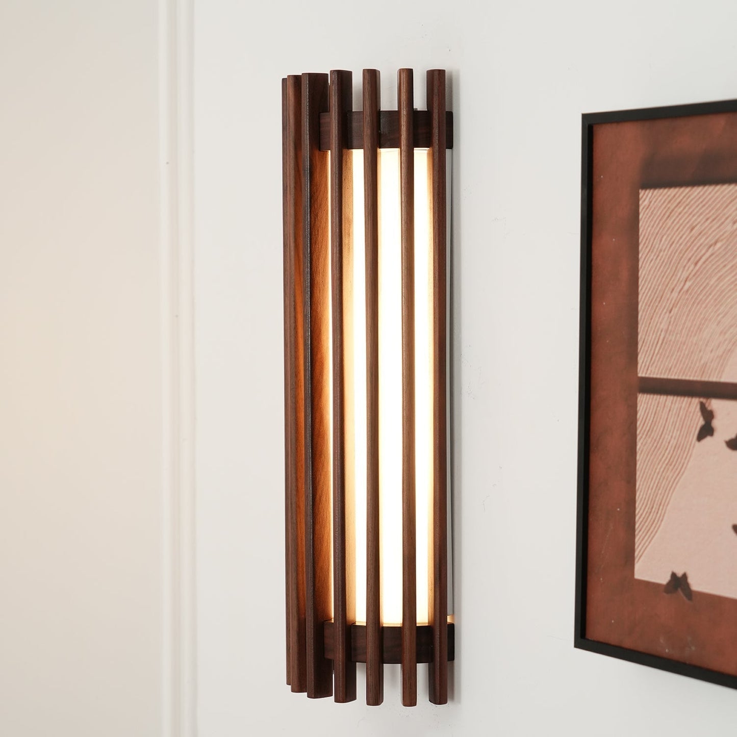 Arbor | Minimalistisk naturlig træstruktur væglampe