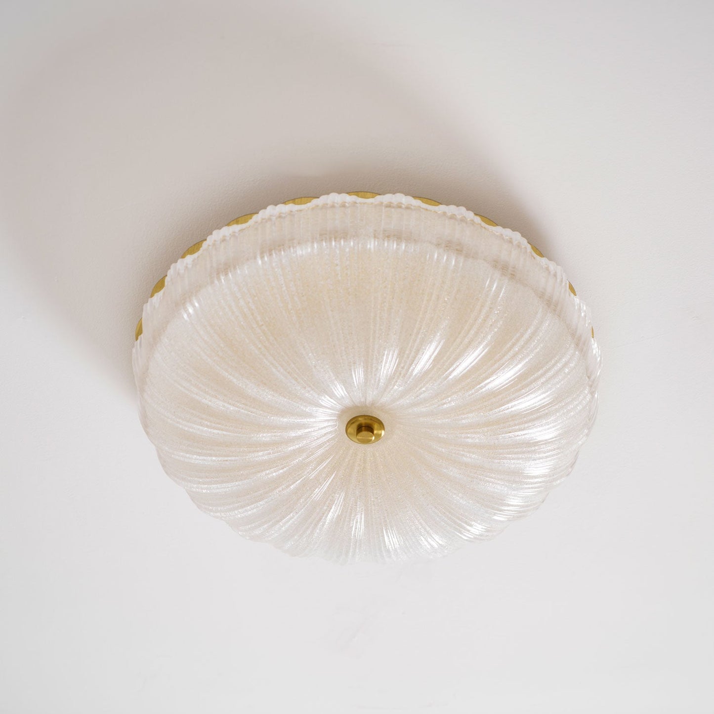 Kendrovia | Nordisk Ribbede Skinnende Glas Loftlampe