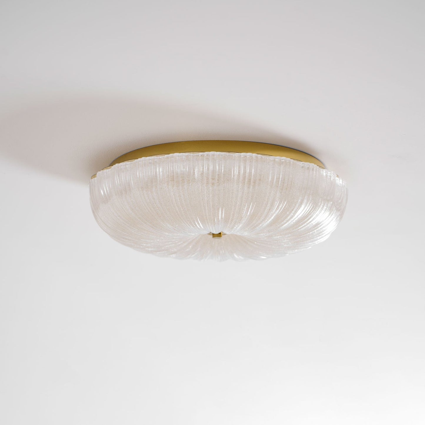 Kendrovia | Nordisk Ribbede Skinnende Glas Loftlampe