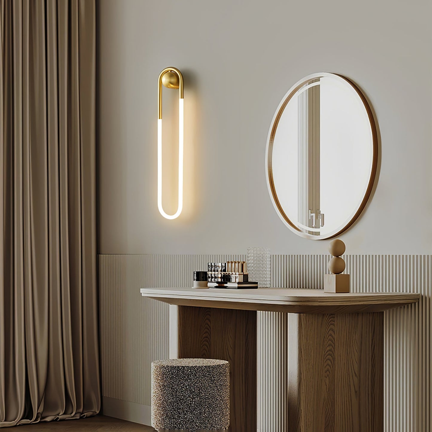 Løkkede messingramme minimalistisk arkitektonisk væglampe