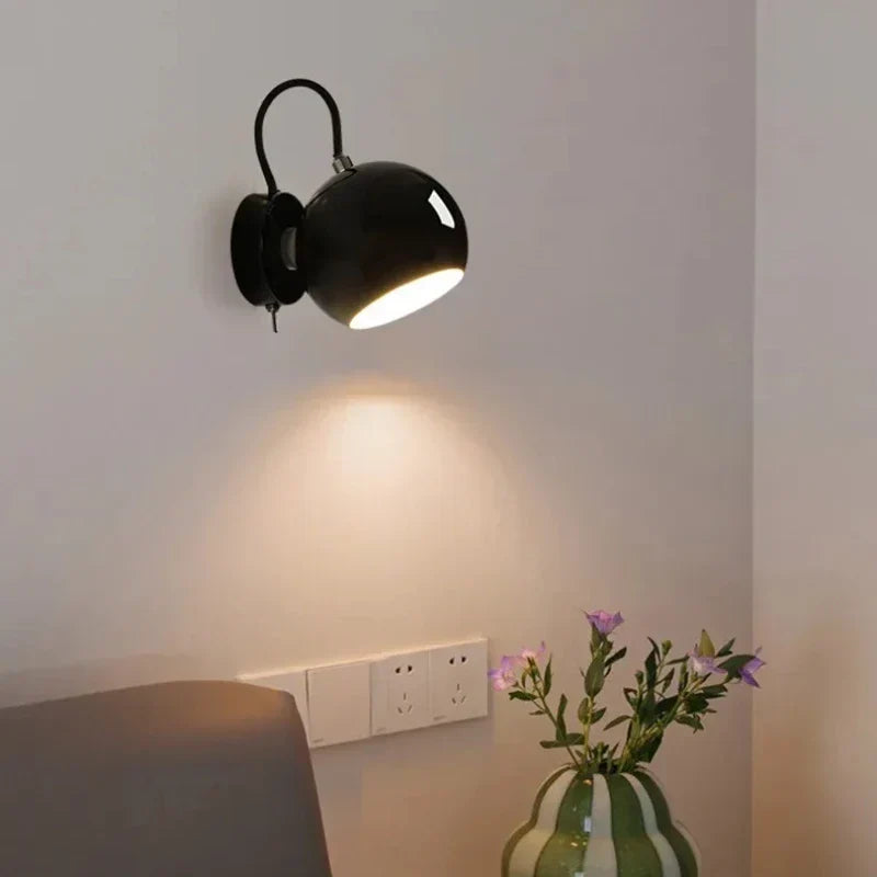 Nordisk minimalistisk roterbar kuppel væglampearmatur