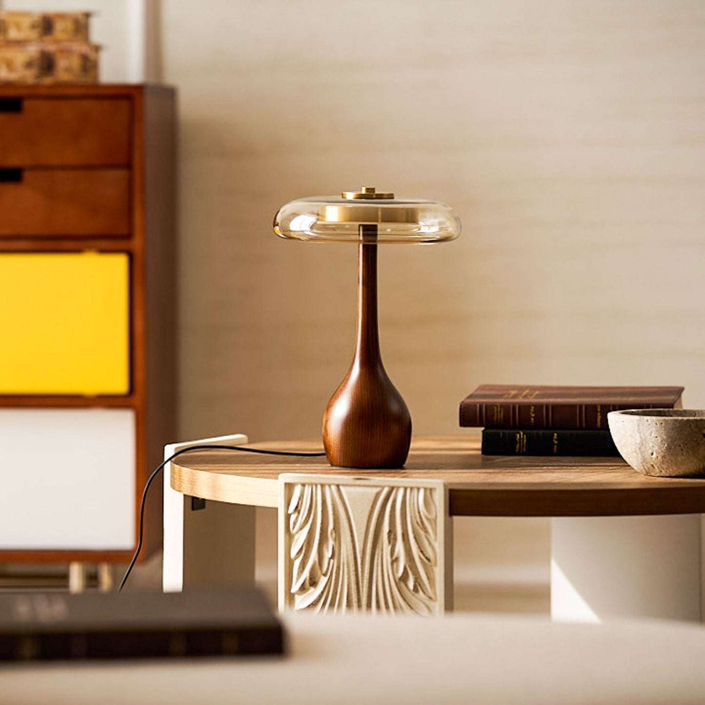 Vancorim | Japandi buet træ amber glas bordlampe