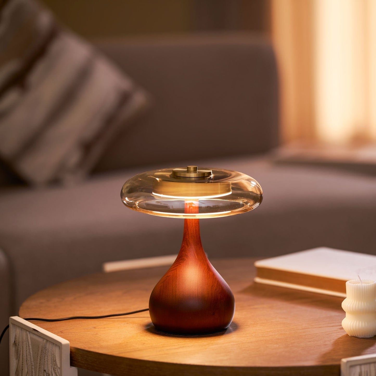 Vancorim | Japandi buet træ amber glas bordlampe