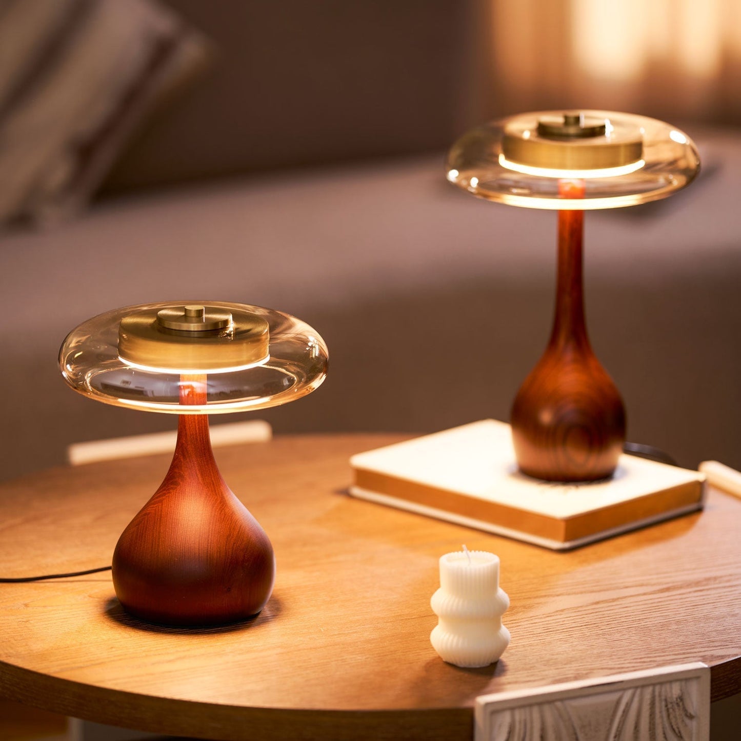 Vancorim | Japandi buet træ amber glas bordlampe