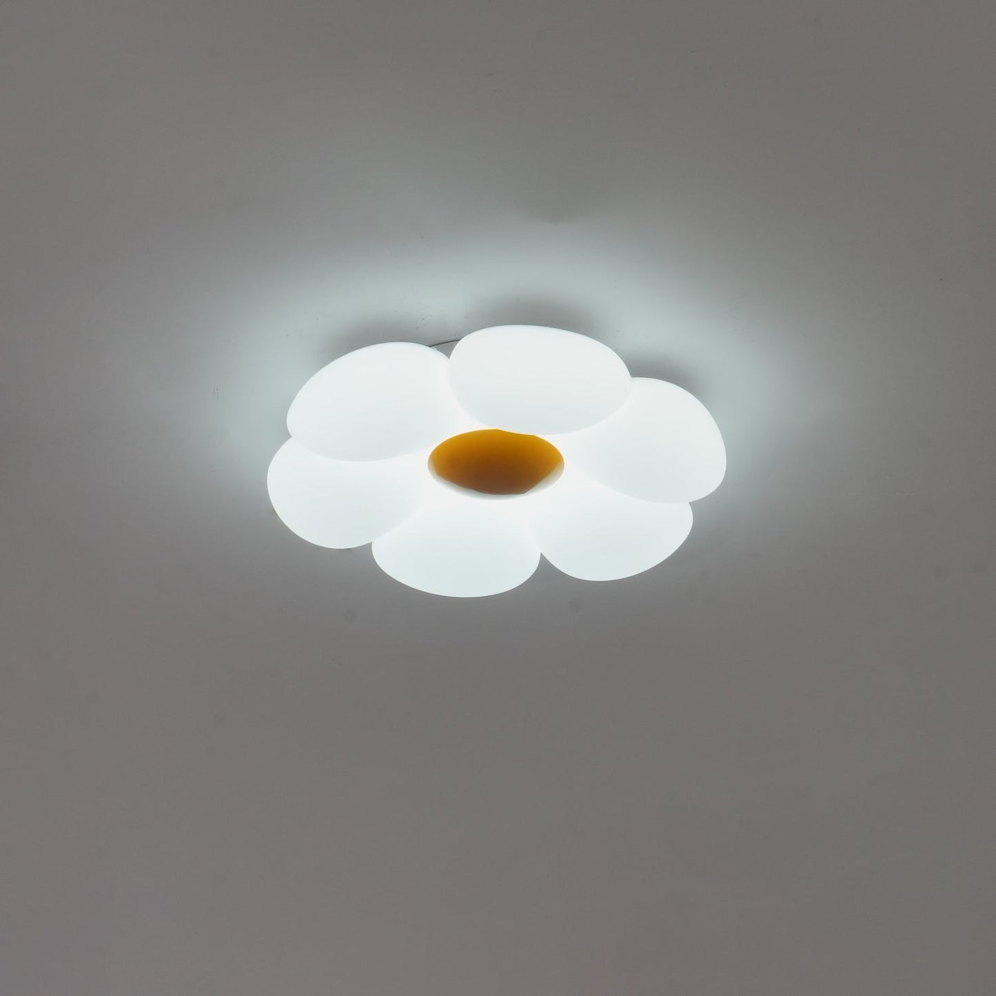 Lyravind | Sekskantet bladsilhuet loftslampe med flush montering