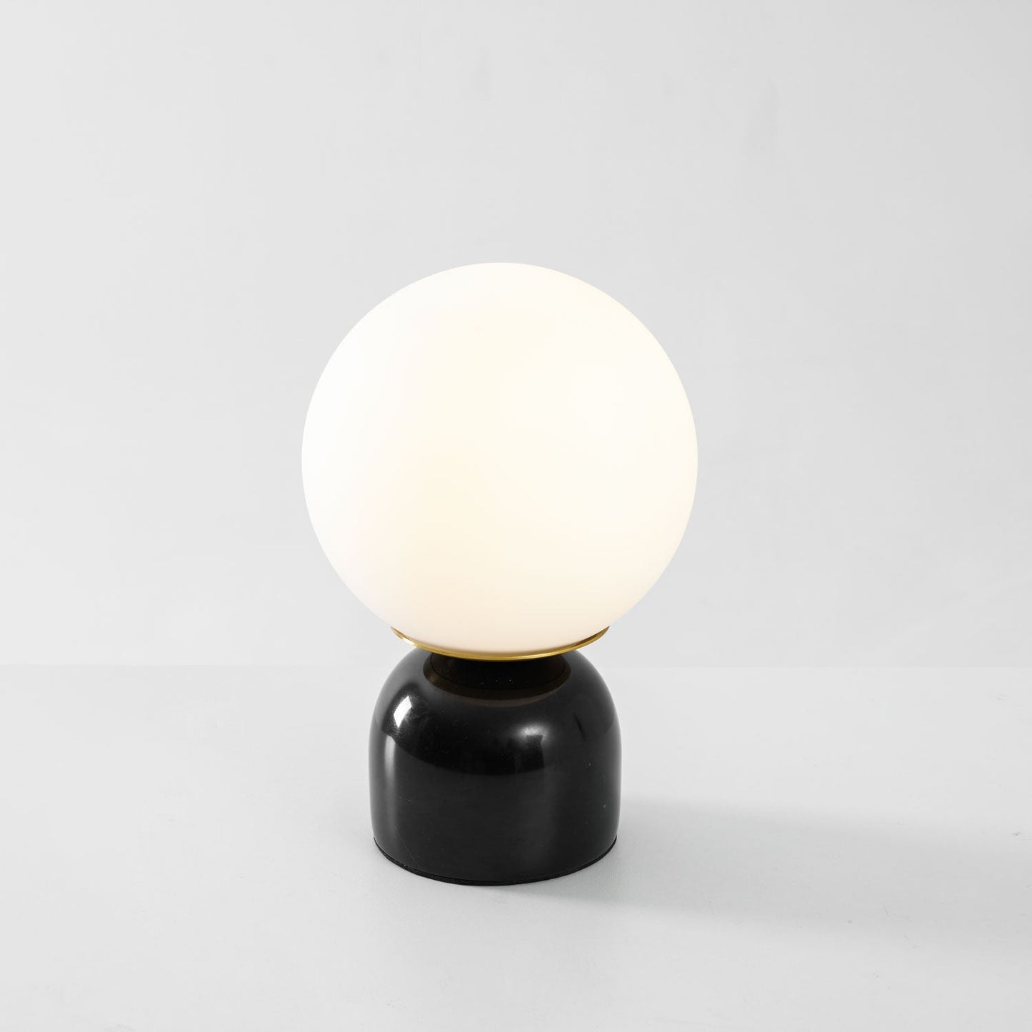 Kendroct | Minimalistisk lysende kugle accent bordlampe