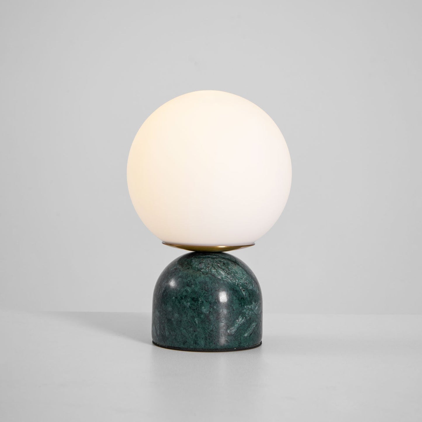 Kendroct | Minimalistisk lysende kugle accent bordlampe