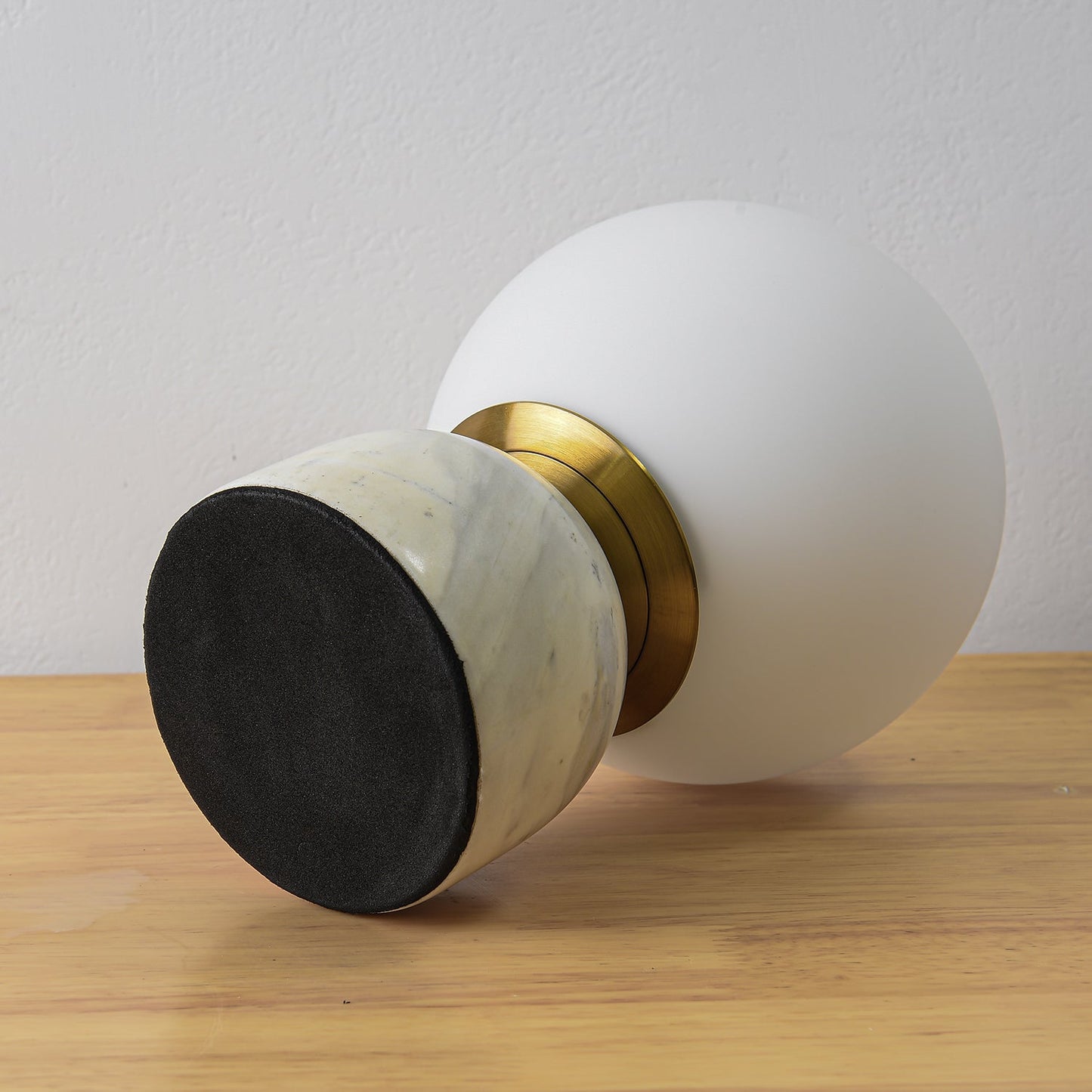 Kendroct | Minimalistisk lysende kugle accent bordlampe