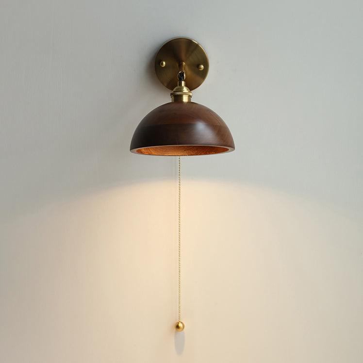 Thorgren | Mid-century geometrisk kegle silhuet træ væglampe