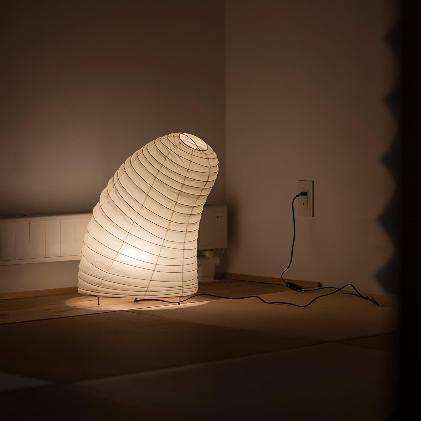 Kryntaleo | Japansk Ribbede Bambus Silhuet Oriental Accent Bordlampe