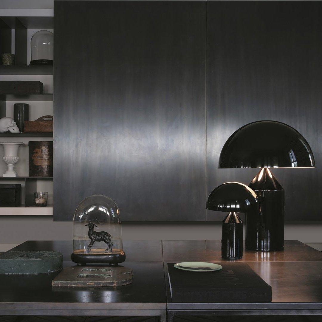 Zonthara | Avantgarde geometrisk skulpturel silhuet metal bordlampe