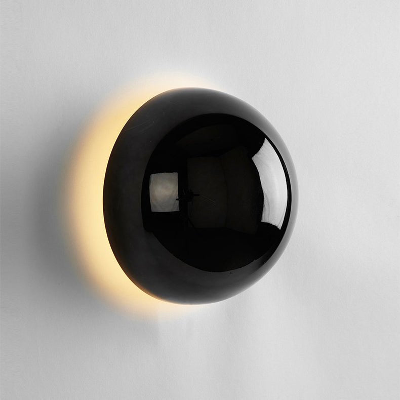 Bauhaus formørkelse halo rund metallisk skulpturel væglampe